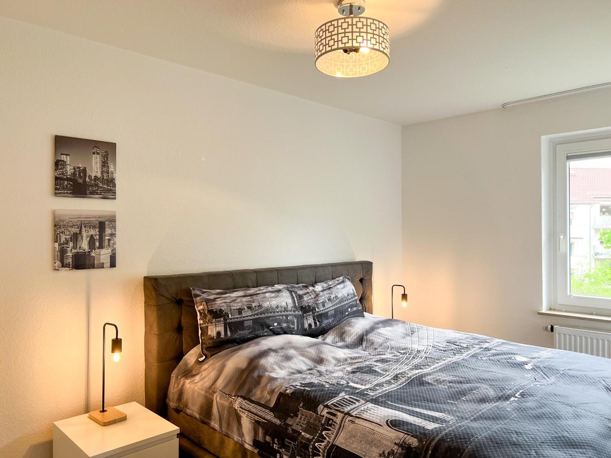 New-York Appartment, 2 Zimmer, Zentral Naehe Bahnhof Wilhelmshoehe Кассель Экстерьер фото